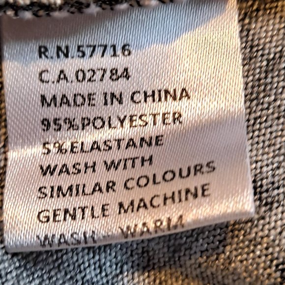 Papillon Long Sleeve Dress with Pockets Size L - Picture 10 of 11